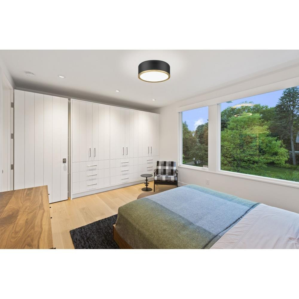 1018F12-MB-MGLD-LED | lifestyle