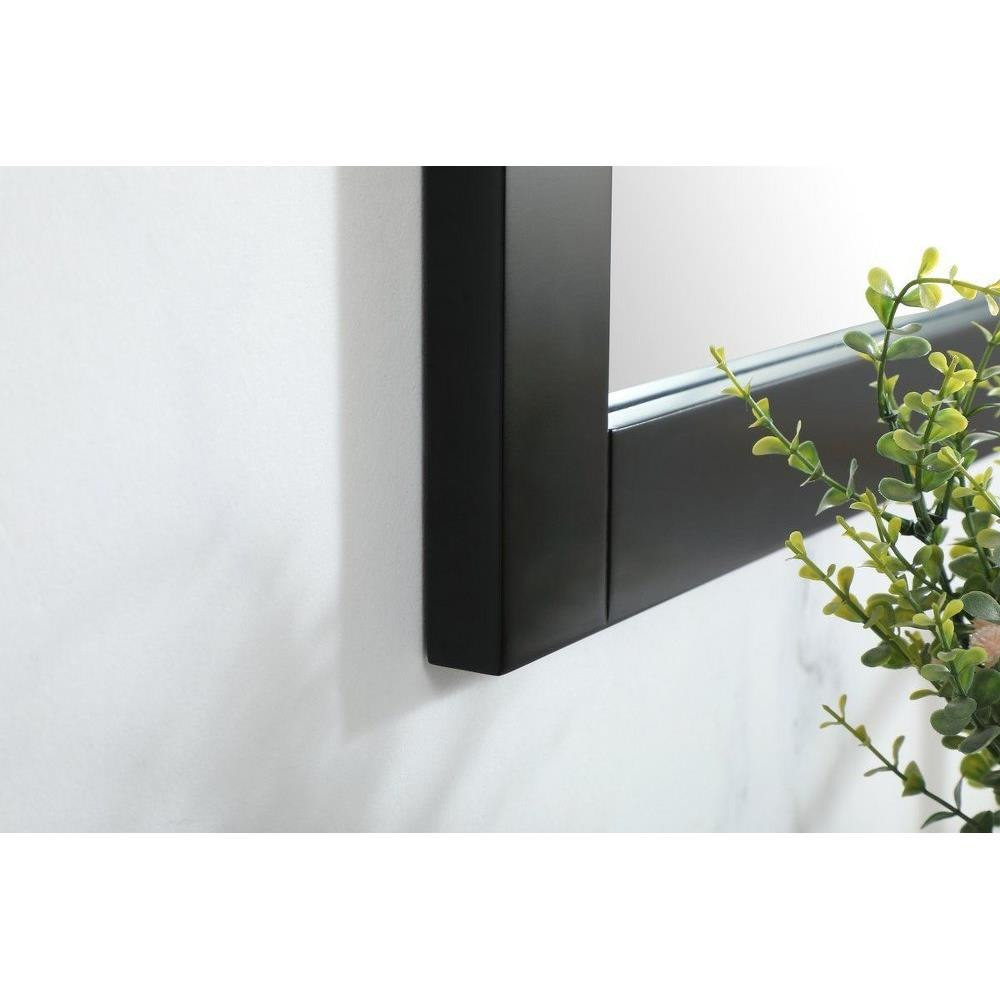 VM24236BK | lifestyle