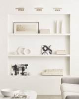 {"pim_id":"62_TL_Dessau_8_Picture_N_APP1_700DES8N_LED930_new_1k","sku":"62_700DES8B-LED930_P","media_type":"media"}