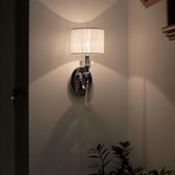 {"pim_id":"147_hallway_parkerpoint_42634ch_overall_night_1b_1k","sku":"147_42634CH","media_type":"media"}