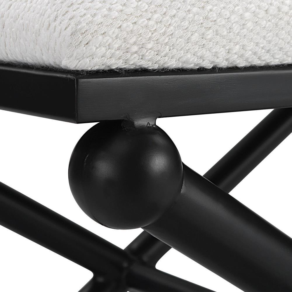 {"pim_id":"208_furn_3837_23691_a4_detail_new_2k","sku":"2518_208-BEL-4789987","media_type":"media"}
