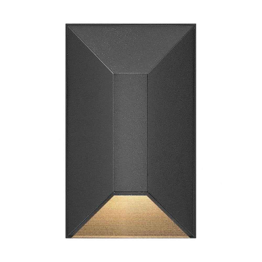 {"pim_id":"81_15223BK_1k","sku":"2518_81-BEL-1265569","media_type":"Main Product Image"}
