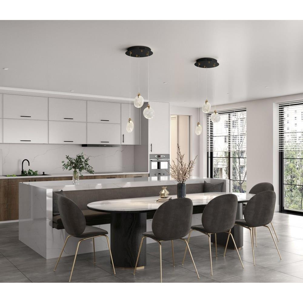 {"pim_id":"135_ac12151bb_pendant_kitchen_21_new_1k","sku":"2518_135-BEL-5302126","media_type":"media"}