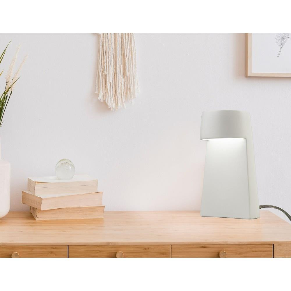 CER-2450-WHT | lifestyle