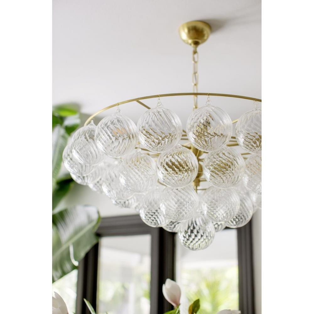 {"pim_id":"735_Mimi_H711809A_AGB_Design_Megan_Molten_meganmolten_Photo_Margaret_Wright_new_1k","sku":"735_H711809A-AGB","media_type":"media"}