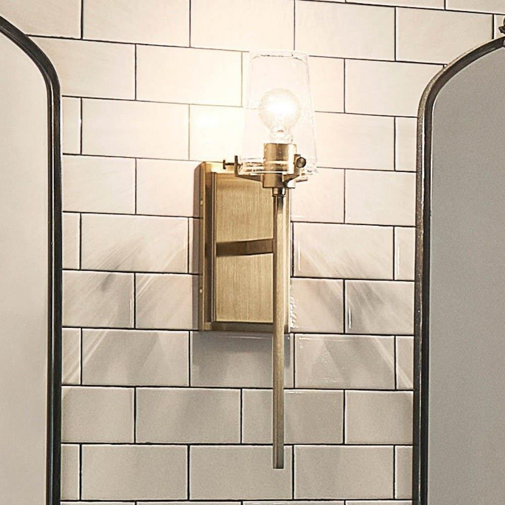 {"pim_id":"147_45295cpz_bathroom_alton_overall_night_1b_pdpprimary_alternate_stackedbtm_1k","sku":"147_45295CPZ","media_type":"media"}