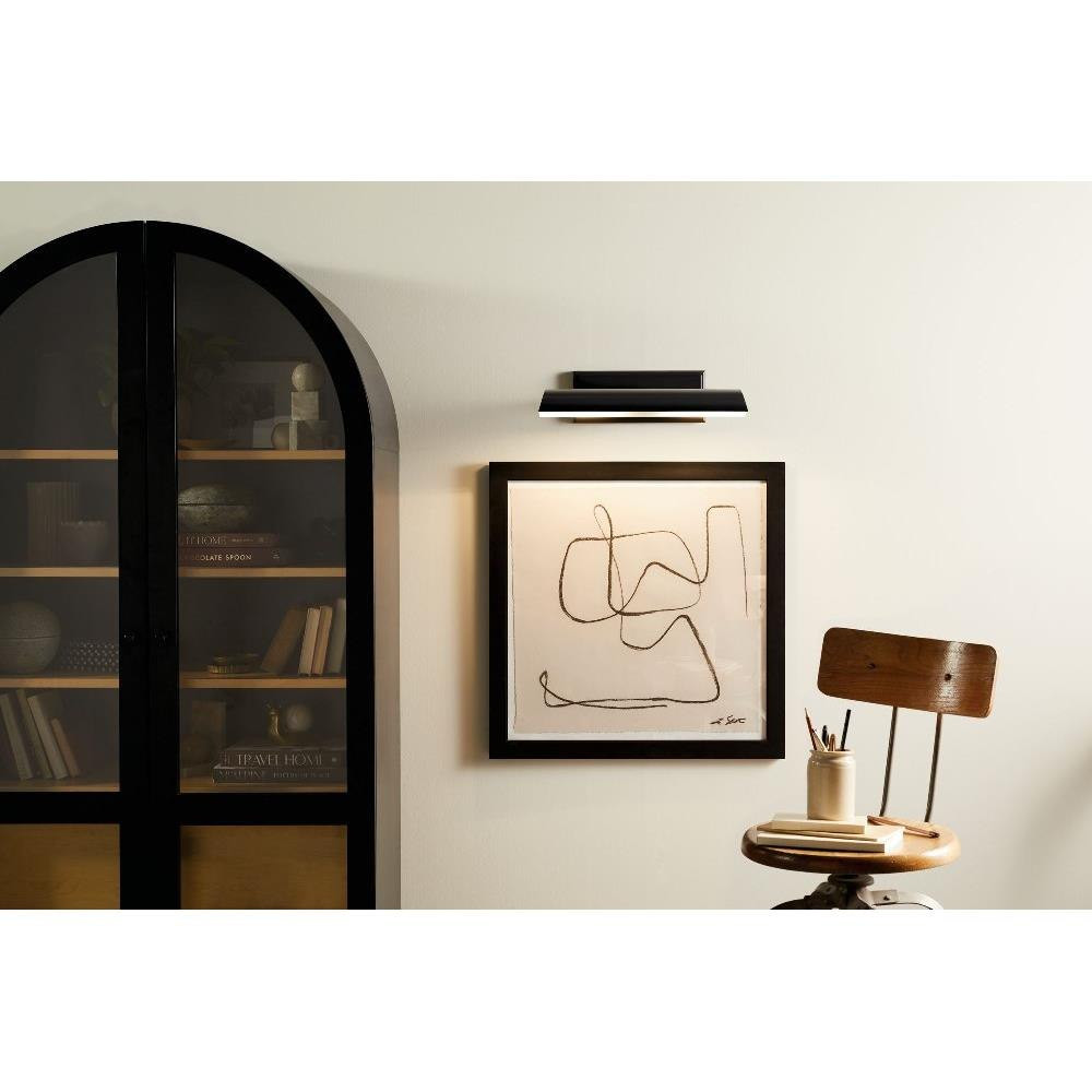 52685BK | lifestyle