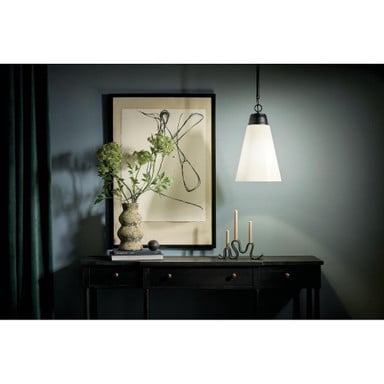 52661BK | lifestyle