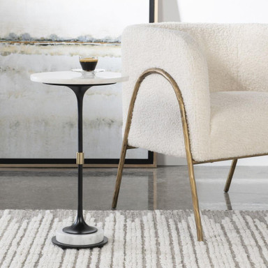 {"pim_id":"208_furn_4037_25231_b_new_2k","sku":"2518_208-BEL-5065081","media_type":"media"}