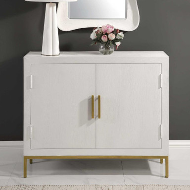 {"pim_id":"208_furn_4507_24013_b_new_2k","sku":"208_24013","media_type":"media"}