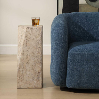 {"pim_id":"208_furn_7565_50249_b_new_2k","sku":"2518_208-BEL-5325666","media_type":"media"}