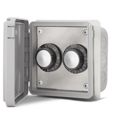 120 Volt Dual Reg With Flush Mount and Gang Box by Infratech - 14 4115