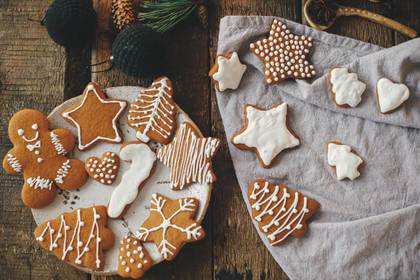 Blog - 2 Holiday Cookie Recipes You Can Make With Your Grandkids