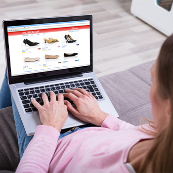 How to Buy Shoes as a Gift