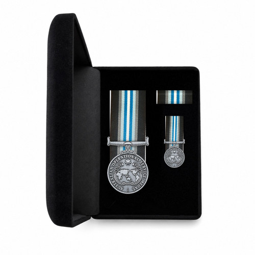 AOSM – Counter Terrorism/Special Recovery Cased Set – Full, Mini & Ribbon Bar