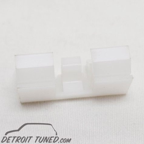 MINI Windshield Molding Clip 633