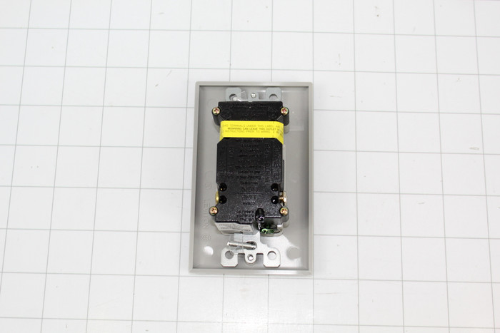 Dacor 72905 - Elec Outlet,2 FemaleGFCI - 72905 - Back.JPG