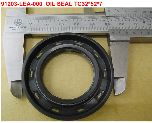 11 Oil Seal Tc32*52*7 - Citycom S 300i