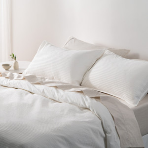 How to Elevate a Neutral Colour Palette
