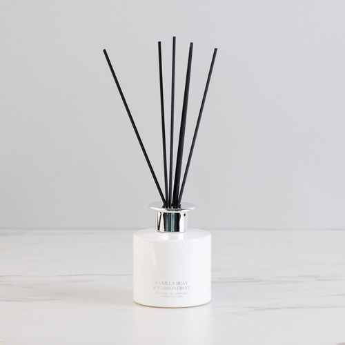 Scented Reed Diffuser - Vanilla Bean & Passionfruit