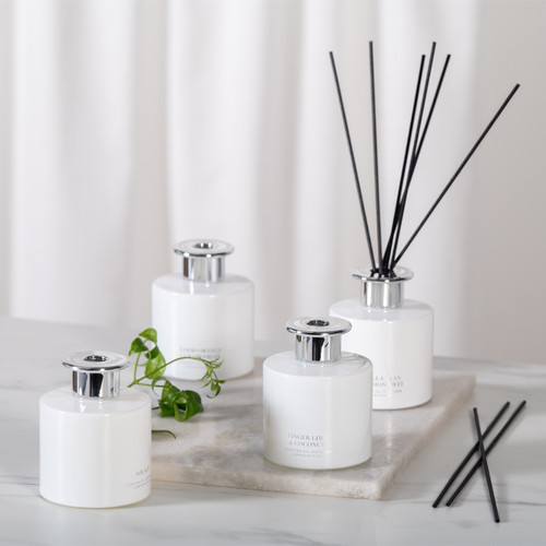 Scented Reed Diffuser - Vanilla Bean & Passionfruit