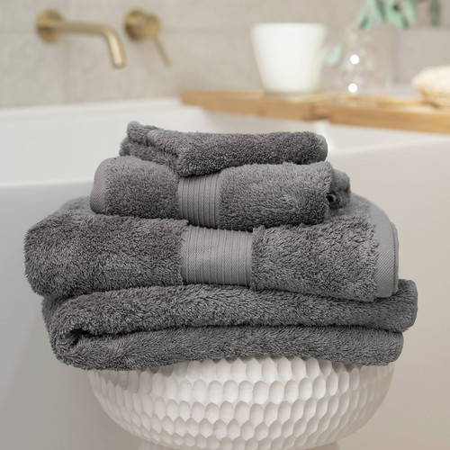 carbone-grey,lifestyle-image