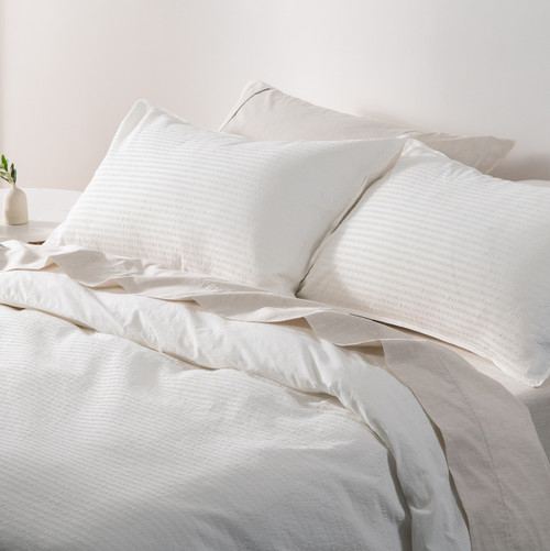 Cotton Seersucker White Quilt Cover Set - Modella (Free Pillowcases)