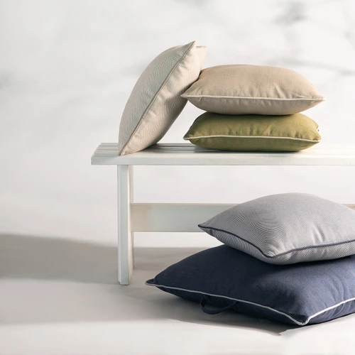 Aperto Outdoor Cushion - Natural Grid