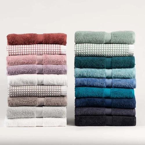 Royal Splendour Moda Bath Towel - Rosette