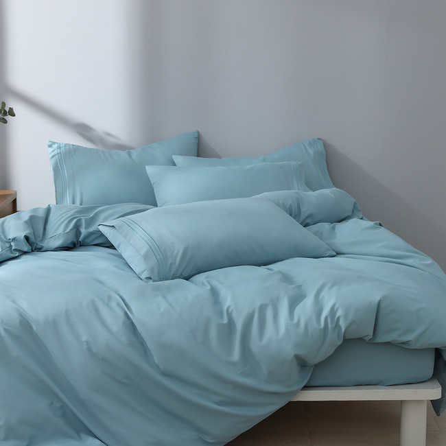 Super Soft Embroidered Quilt Cover Set - Caressa (Free Pillowcases)