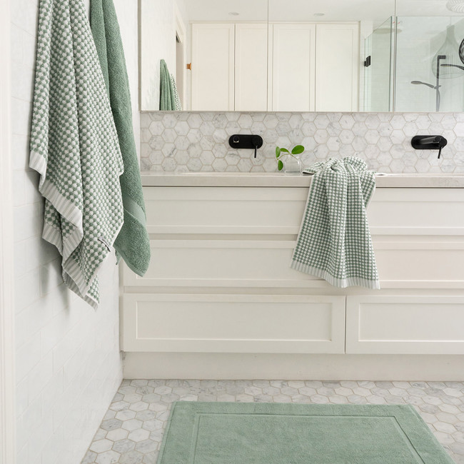 Royal Splendour Moda Bath Towel - Eucalyptus