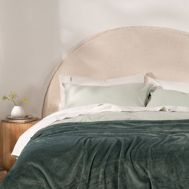 Luxe Super Soft Blanket & Couch Cover