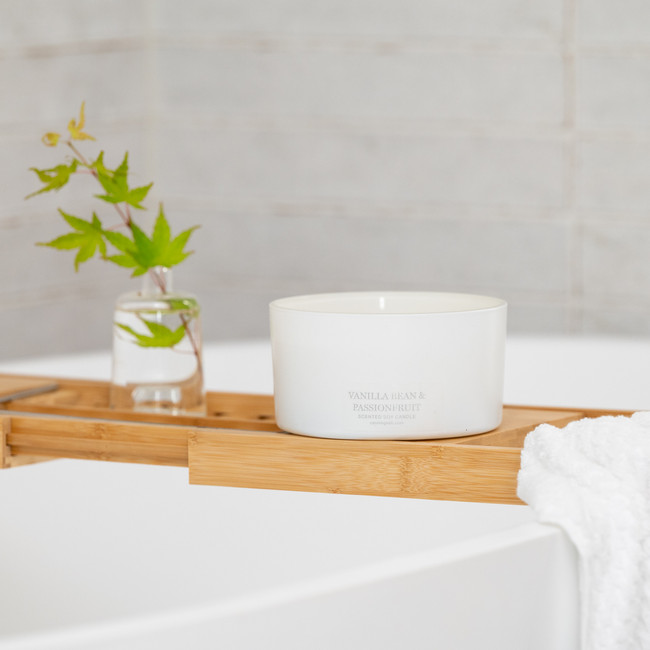 Extra Large 4 Wick Soy Wax Candle - Blood Orange & Grapefruit Extra Large 4 Wick Soy Wax Candle - Blood Orange & Grapefruit