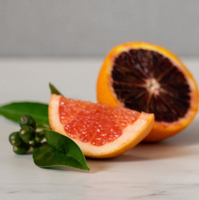 Extra Large 4 Wick Soy Wax Candle - Blood Orange & Grapefruit Extra Large 4 Wick Soy Wax Candle - Blood Orange & Grapefruit