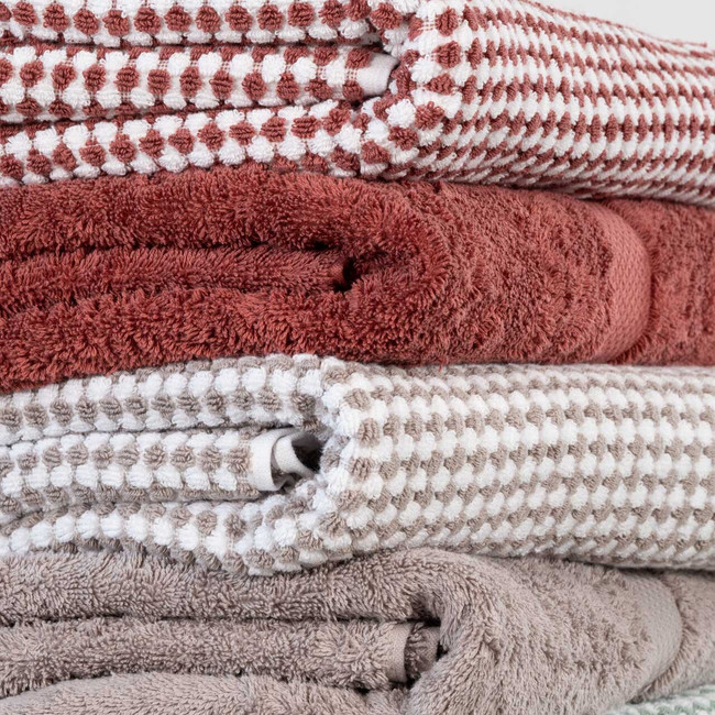 Royal Splendour Moda Extra Large Hand Towel - Spice