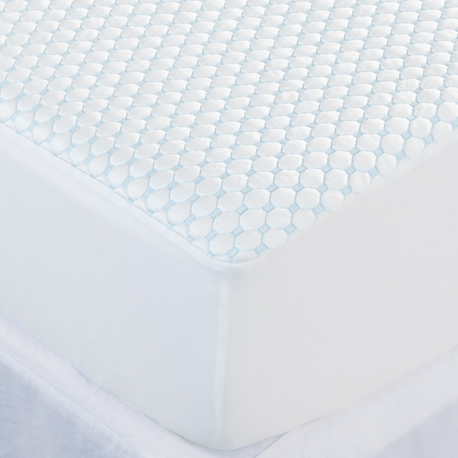 Luxe Cooling Mattress Protector