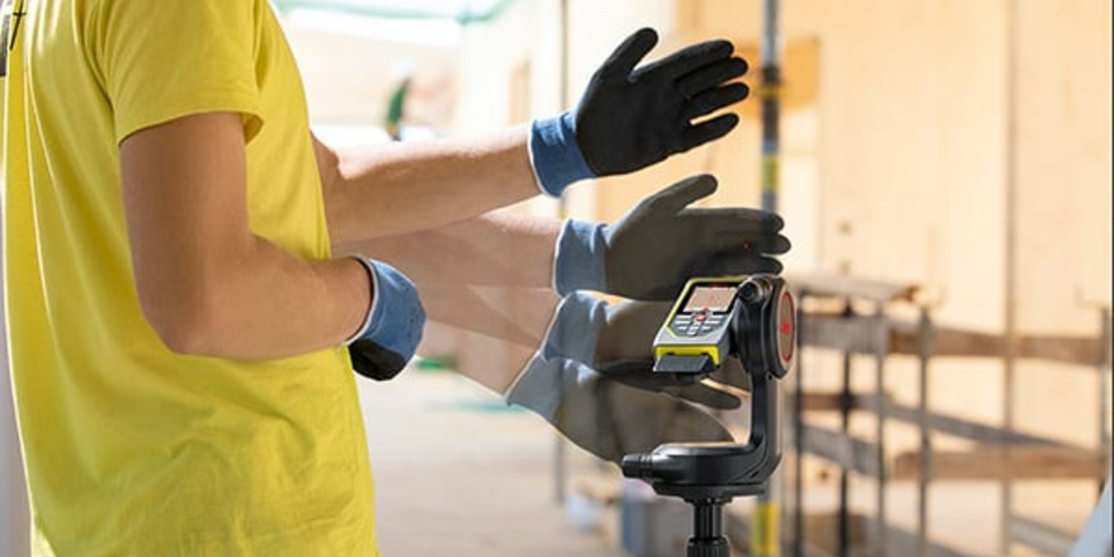 Leica DISTO X6 DST360 tripod adapter contractor job site measurement