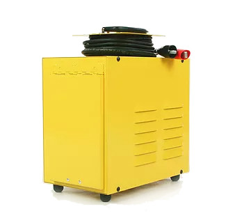 Blower Hose stores inside unit.