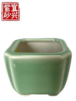 Pale green glazed pot, 7x5.5x7cm