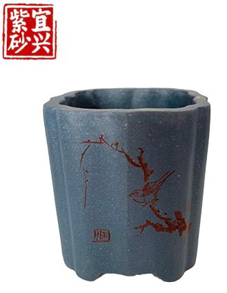 Square, unglazed blue pot,  7x7.5x7cm