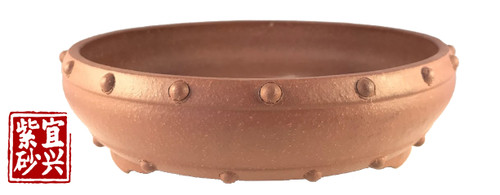 20.5 x 5.5 x 20.5 Round Pot with Rivets