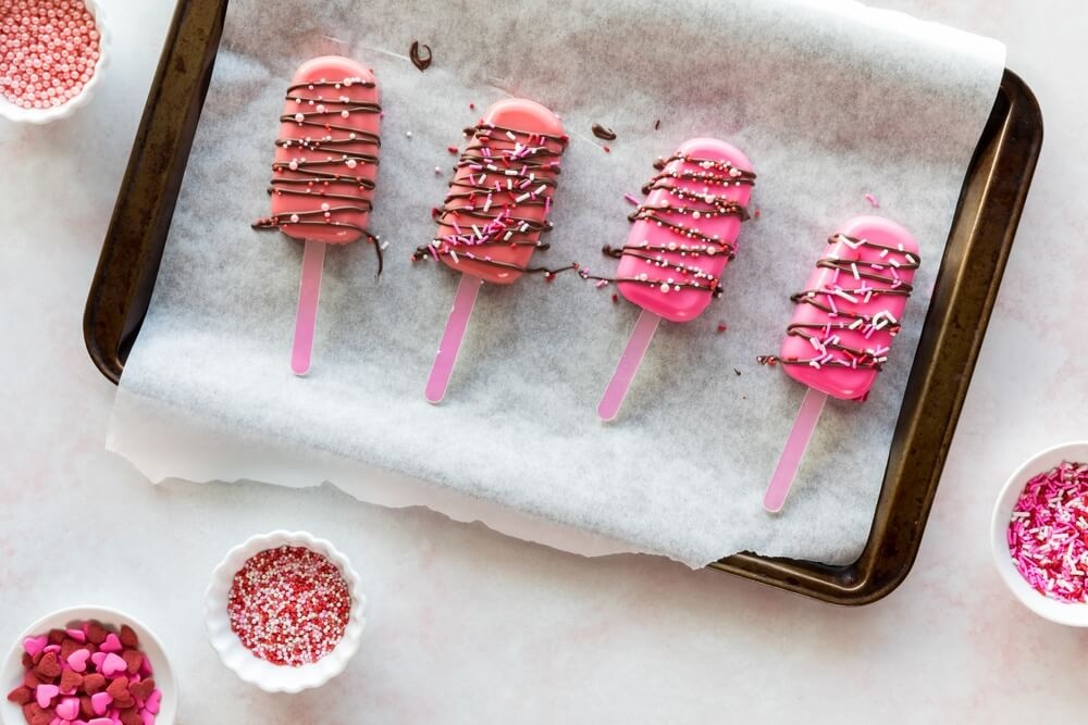 Ingrediente și ustensile necesare pentru cakesicles