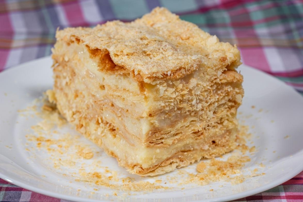 Prepararea foilor de aluat pentru mille feuille