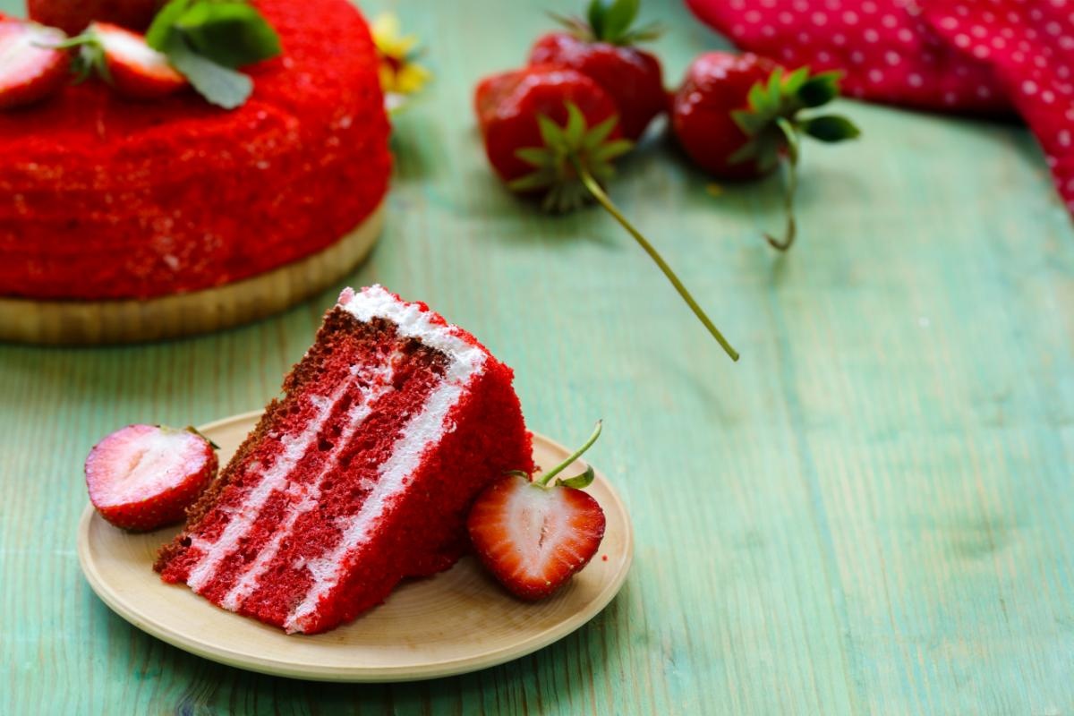 Tort Red Velvet - cum să-l pregătești pentru a-i impresiona pe cei dragi_cover