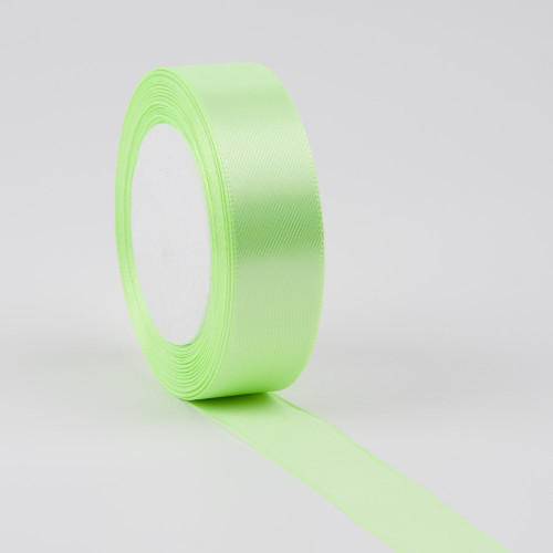 Panglica Satin Verde deschis 2 cm x 22,5 m