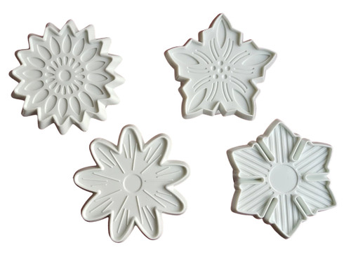 Set 4 decupatoare cu ejector - Model floral ZN2026