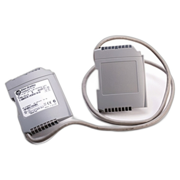 Allen-Bradley 1769-CLL3 CompactLogix 1769 Cable New Surplus