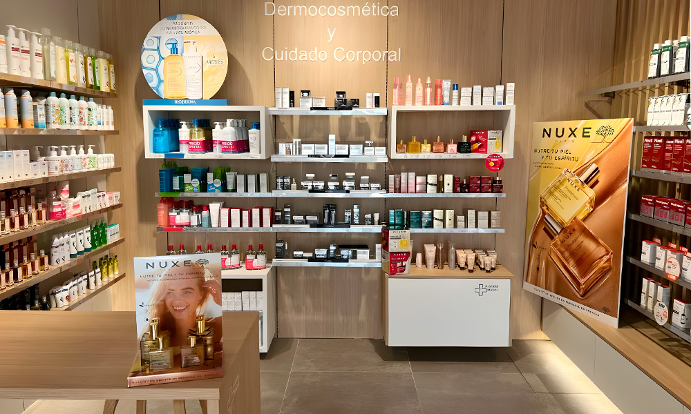 imagen farmacia avenida madrid interior