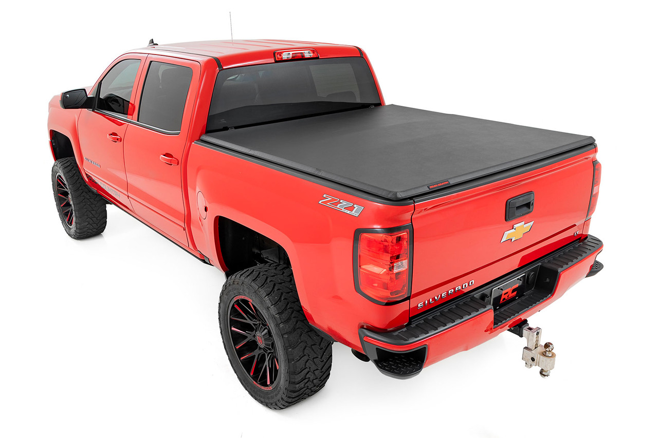 Rough Country - Soft Tri-Fold Bed Cover - 5'9 in. Bed - Chevy/GMC 1500 (14-18 & Classic) - 41214550A