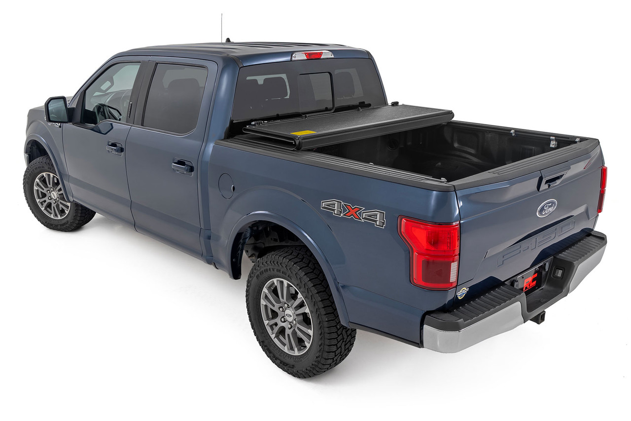 Rough Country - Hard Low Profile Bed Cover - 5'7 in. Bed - Ford F-150 (21-25)/F-150 Lightning (22-25) - 47221550B